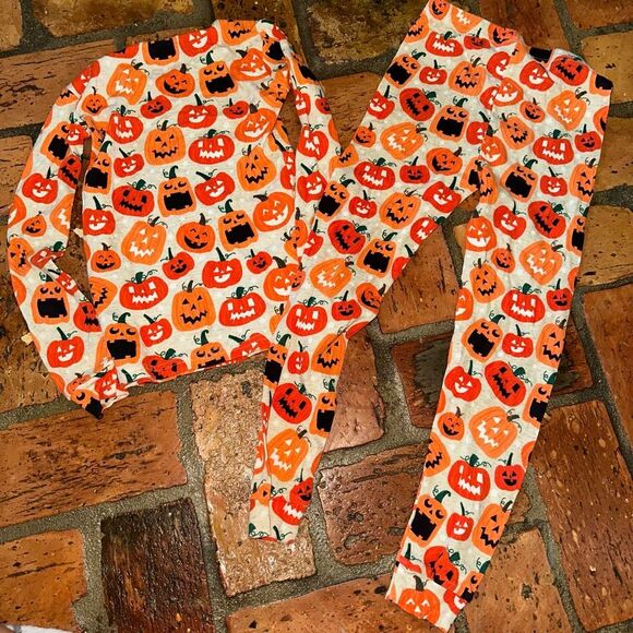 jack-o’-lantern halloween Fall Pajamas - Picture 3 of 8